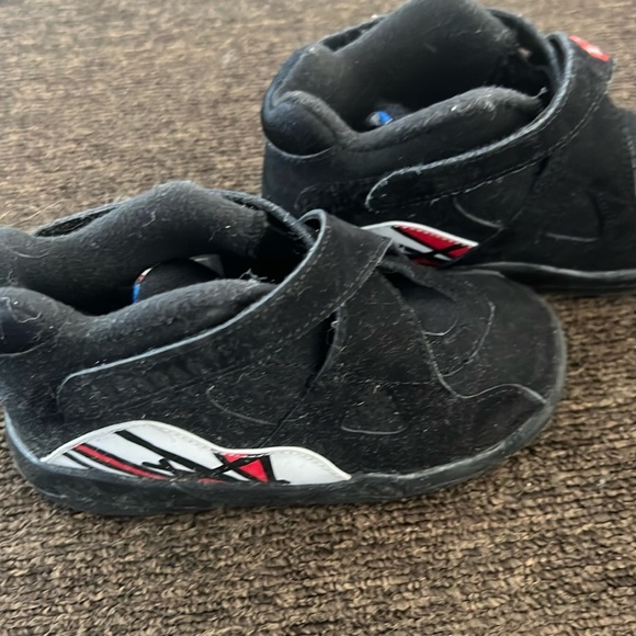 Toddler Jordan’s - Picture 1 of 5